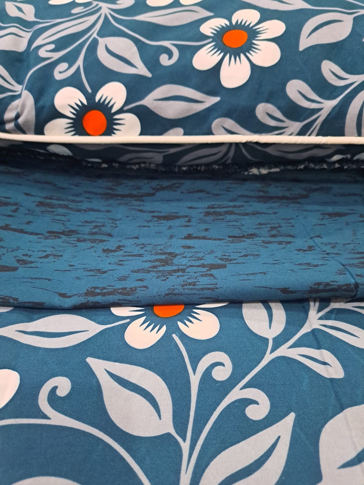 Diamond crystal bedsheets single pack of 2
