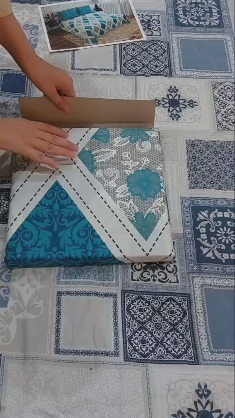 Bedheet blue geometric deign display v
